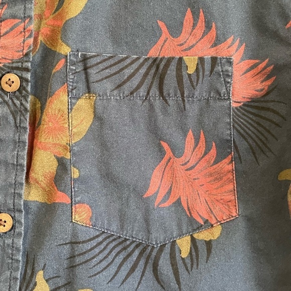 Zip Code Navy Blue Men’s  Hawaian Button Up Shirt - Picture 5 of 9